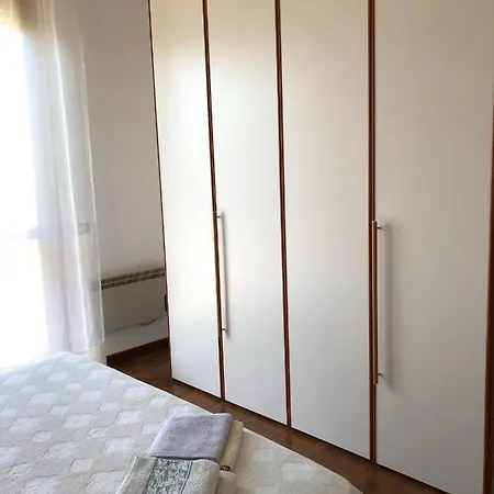 شقة 22 كاسْتيلونْشيلّو